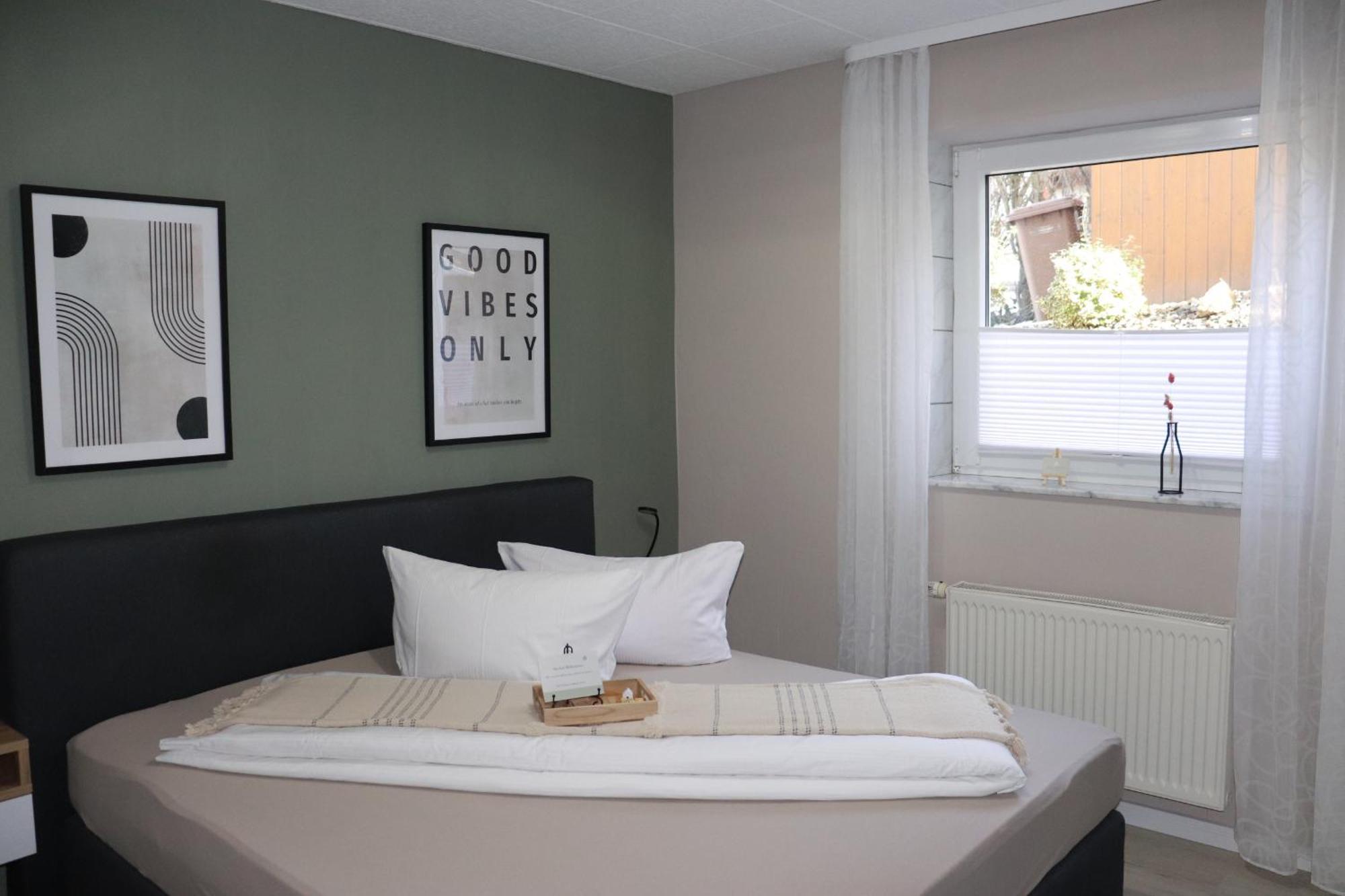 Pension Und Apartment Landhaus Fricke Calden Exterior foto